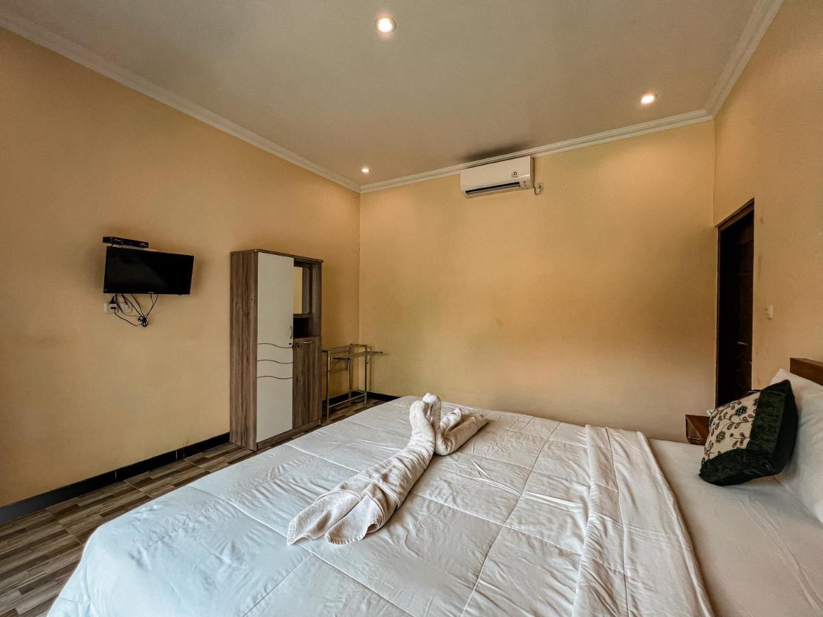 Gayatri Bungalows Batununggul Zewnętrze zdjęcie