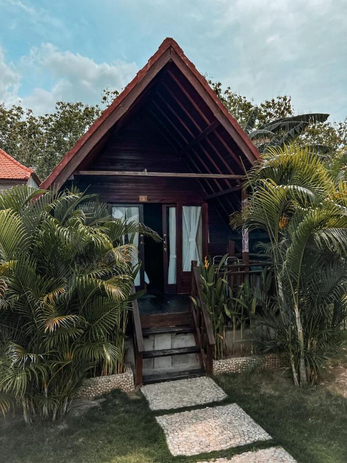 Gayatri Bungalows Batununggul Zewnętrze zdjęcie
